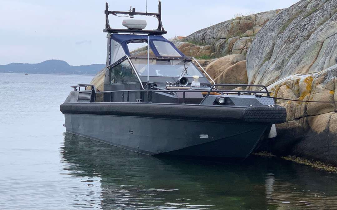 1997 Hurtiggående patruljebåt / 30 Fot / 870 HK - Інша техніка: фото 1 1997 Hurtiggående patruljebåt / 30 Fot / 870 HK - Інша техніка: фото 1