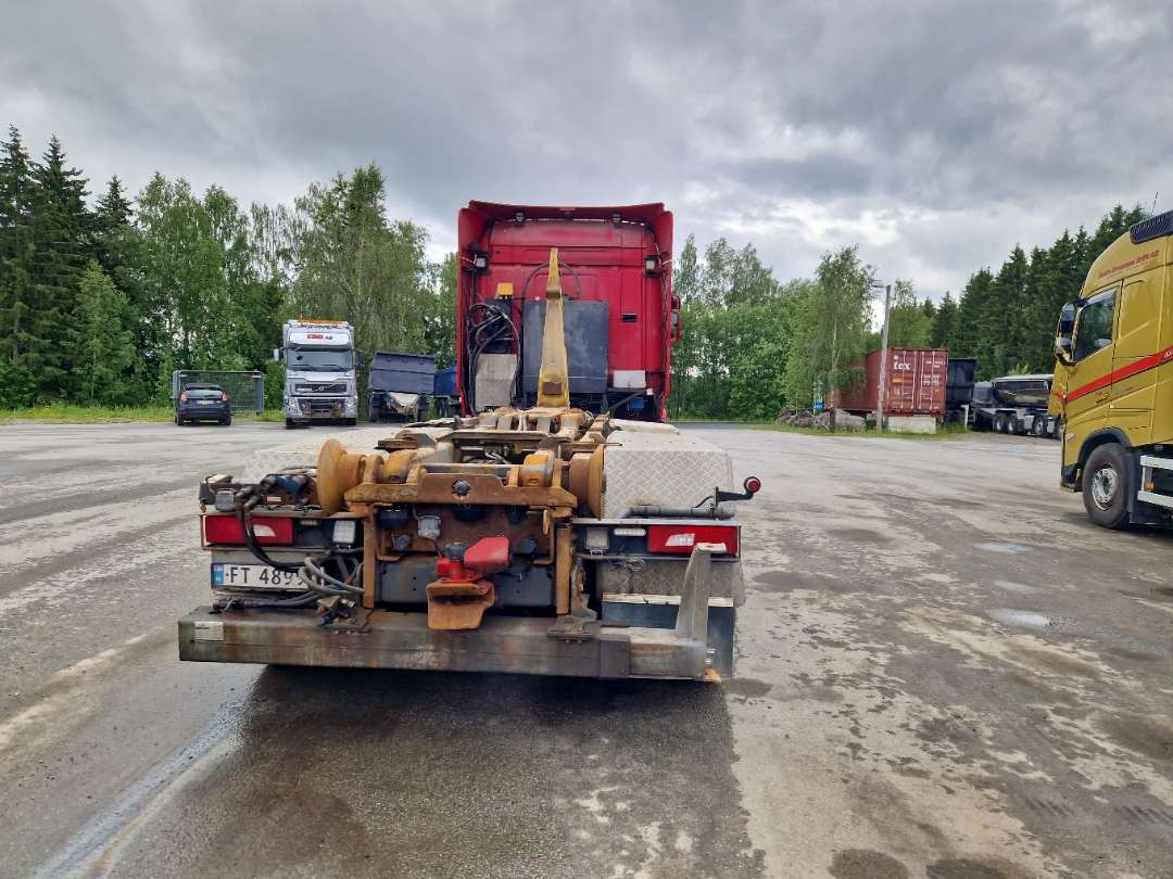 Scania R580 Brøytebil med sideplog og hydraulisk saltsystem - Гаковий мультиліфт вантажівка: фото 4 Scania R580 Brøytebil med sideplog og hydraulisk saltsystem - Гаковий мультиліфт вантажівка: фото 4