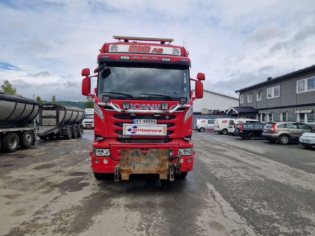 Scania R580 Brøytebil med sideplog og hydraulisk saltsystem - Гаковий мультиліфт вантажівка: фото 1 Scania R580 Brøytebil med sideplog og hydraulisk saltsystem - Гаковий мультиліфт вантажівка: фото 1
