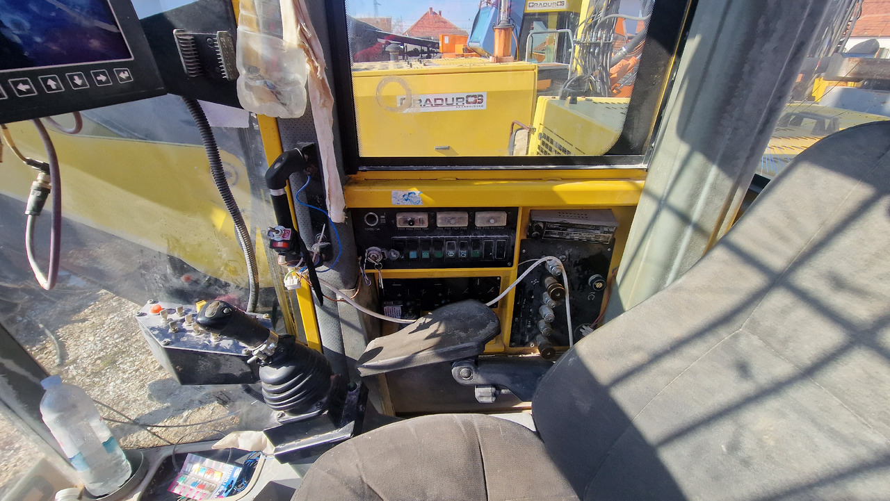 Гірничодобувна техніка Atlas Copco F6-32: фото 41