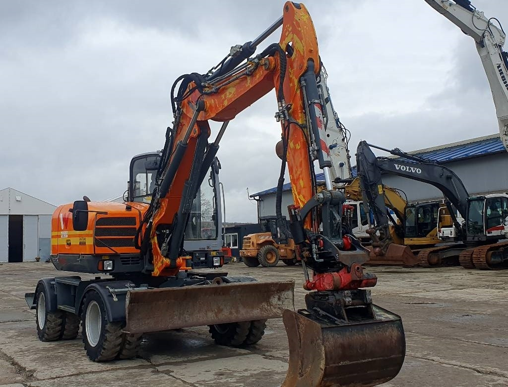Wacker Neuson Ew100 z rototiltem - Колісний екскаватор: фото 5 Wacker Neuson Ew100 z rototiltem - Колісний екскаватор: фото 5