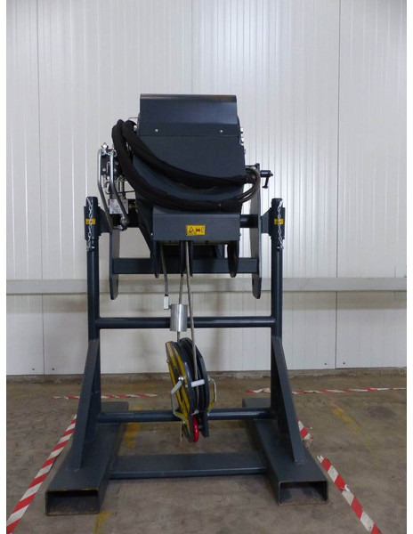 MAGNI Lier 3.5 Ton | 2022 - Навісне обладнання в категорії Будівельна техніка: фото 1 MAGNI Lier 3.5 Ton | 2022 - Навісне обладнання в категорії Будівельна техніка: фото 1