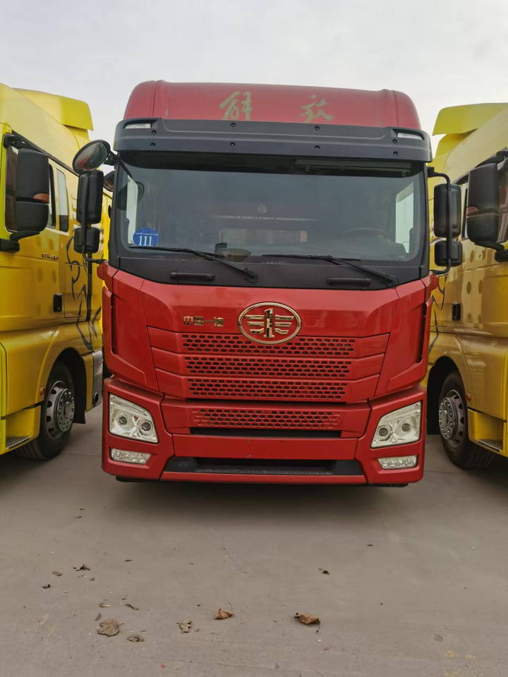 FAW JH6 - Тягач: фото 3 FAW JH6 - Тягач: фото 3