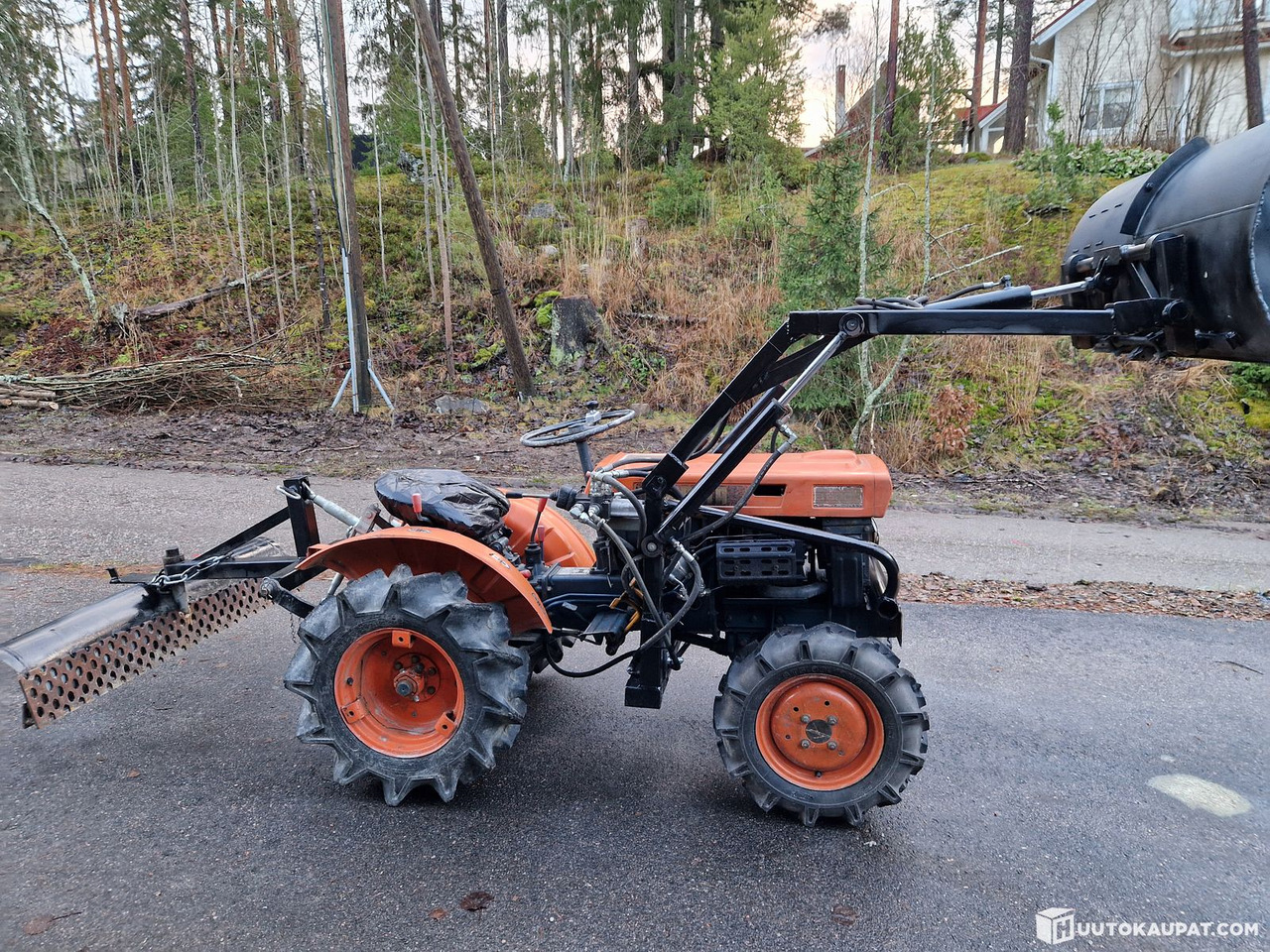 Kubota B6000, Lahti - Мінітрактор: фото 2 Kubota B6000, Lahti - Мінітрактор: фото 2