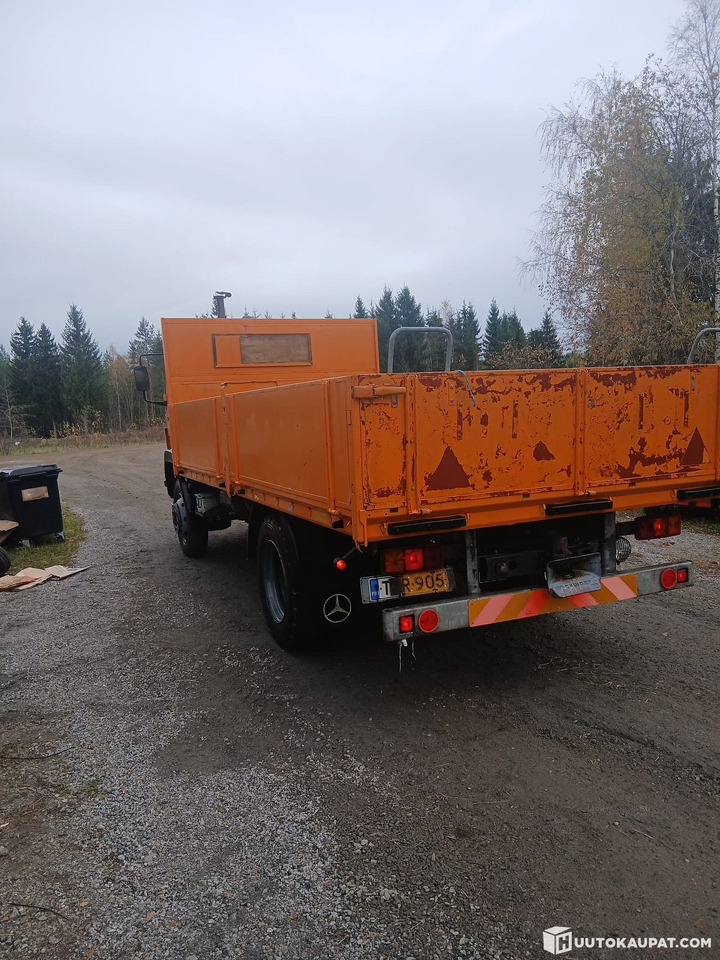 Mercedes-Benz 1114, 1992, Rautalampi - Бортова вантажівка/ Платформа: фото 3 Mercedes-Benz 1114, 1992, Rautalampi - Бортова вантажівка/ Платформа: фото 3