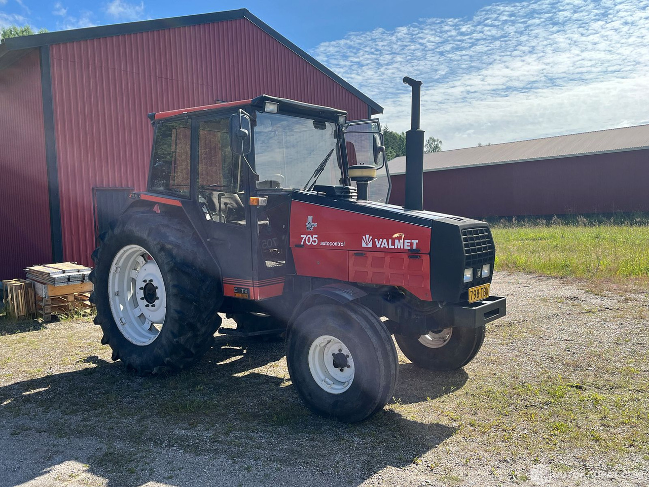 Valmet 705, Traktori, harrastajalta, 1990, Salo - Сільськогосподарська техніка: фото 5 Valmet 705, Traktori, harrastajalta, 1990, Salo - Сільськогосподарська техніка: фото 5