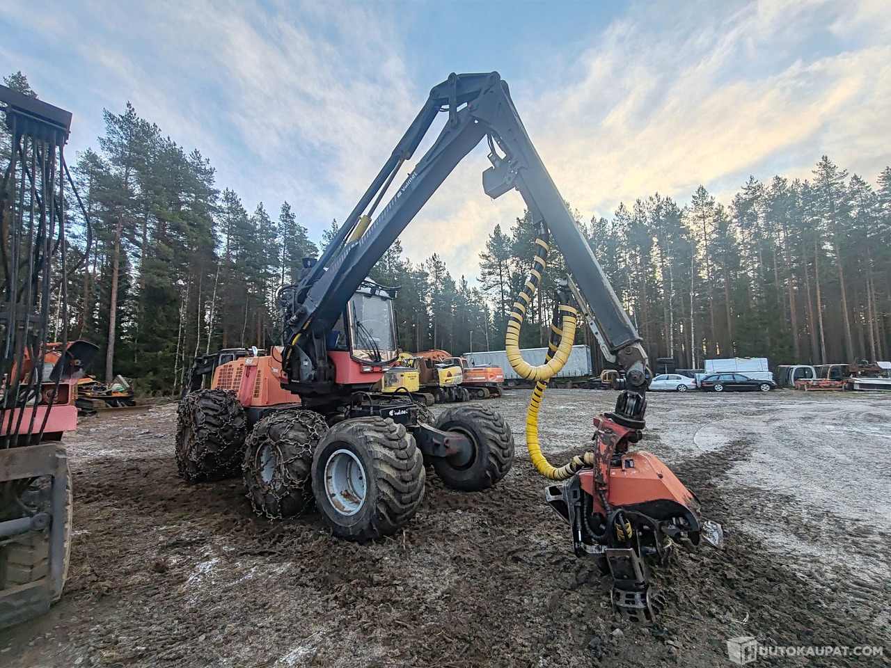 Valmet 911.3 harvesteri, 19162H, 2006, Pedersöre - Харвестер: фото 3 Valmet 911.3 harvesteri, 19162H, 2006, Pedersöre - Харвестер: фото 3