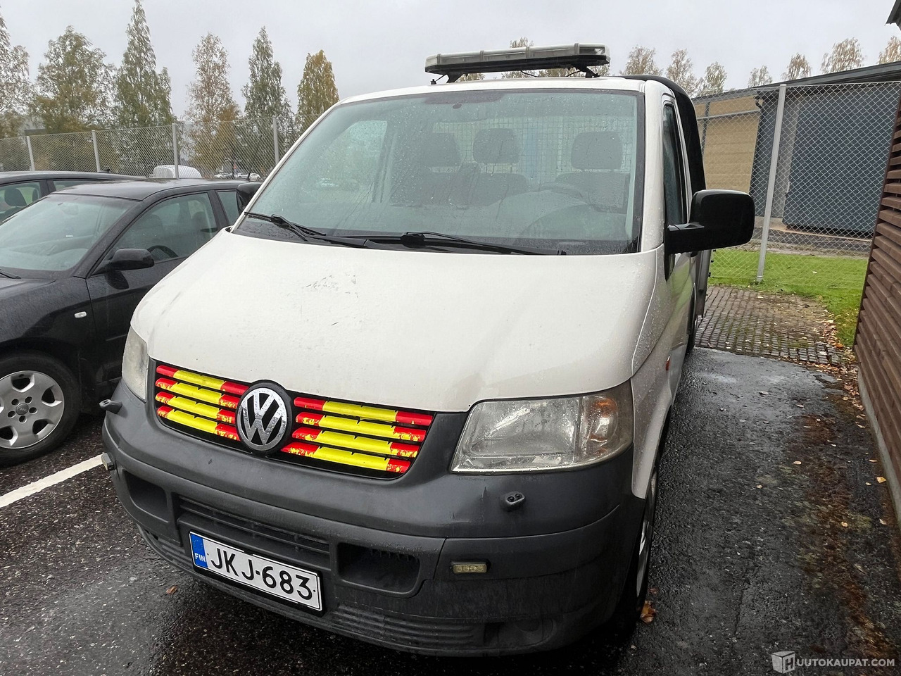 Volkswagen Transporter, lava-auto, 2007, korjattavaksi, Salo - Легка бортова вантажівка: фото 4 Volkswagen Transporter, lava-auto, 2007, korjattavaksi, Salo - Легка бортова вантажівка: фото 4