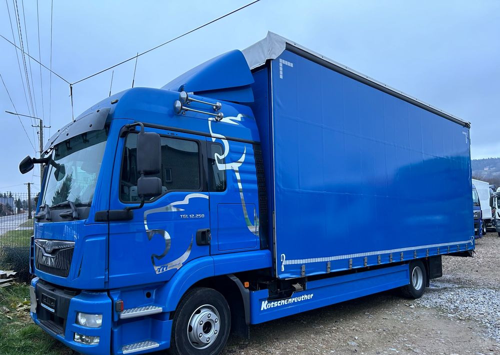 MAN TGL 12.250 cena za ZESTAW TANDEM UNIKAT przebieg z Niemiec MANUAL HAK / EURO 6 / przyczepa zestaw jumbo / opony 80% - Тентована вантажівка: фото 2 MAN TGL 12.250 cena za ZESTAW TANDEM UNIKAT przebieg z Niemiec MANUAL HAK / EURO 6 / przyczepa zestaw jumbo / opony 80% - Тентована вантажівка: фото 2