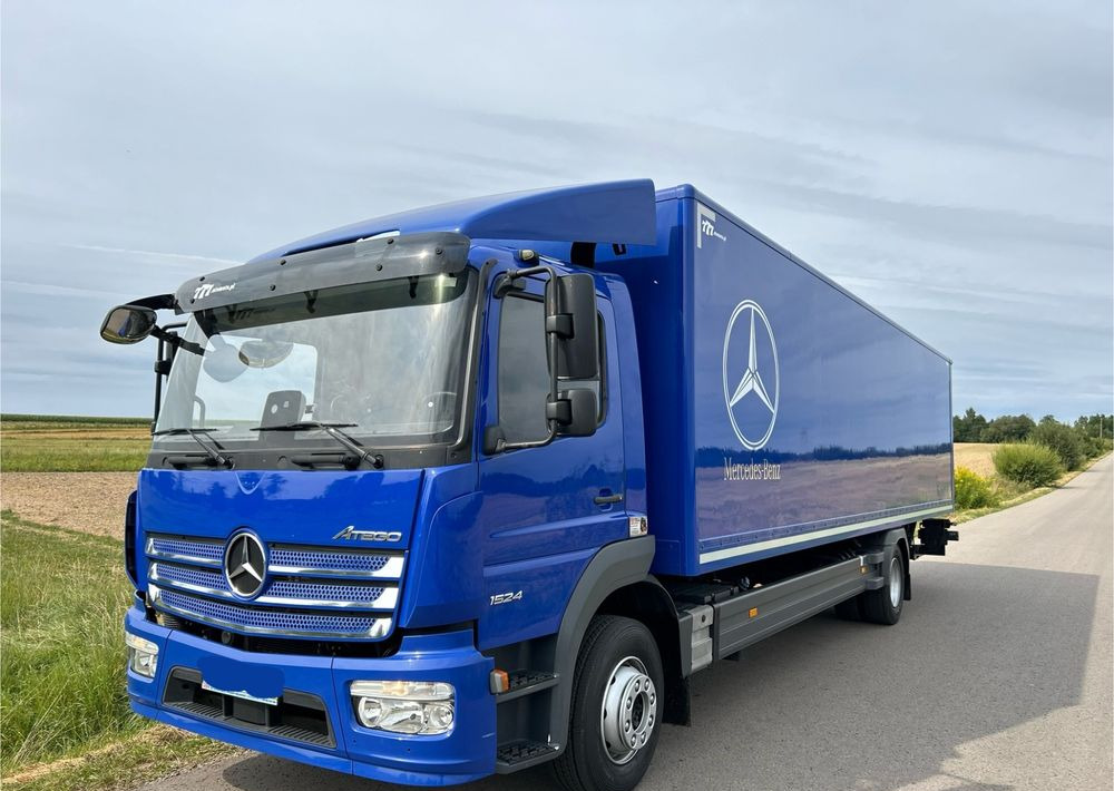 Mercedes-Benz Atego 1524 Z Niemiec 8.65m TOP 2018 Przód i tył na poduszkach 15t DMC / TOP STAN - Вантажівка з закритим кузовом: фото 2 Mercedes-Benz Atego 1524 Z Niemiec 8.65m TOP 2018 Przód i tył na poduszkach 15t DMC / TOP STAN - Вантажівка з закритим кузовом: фото 2