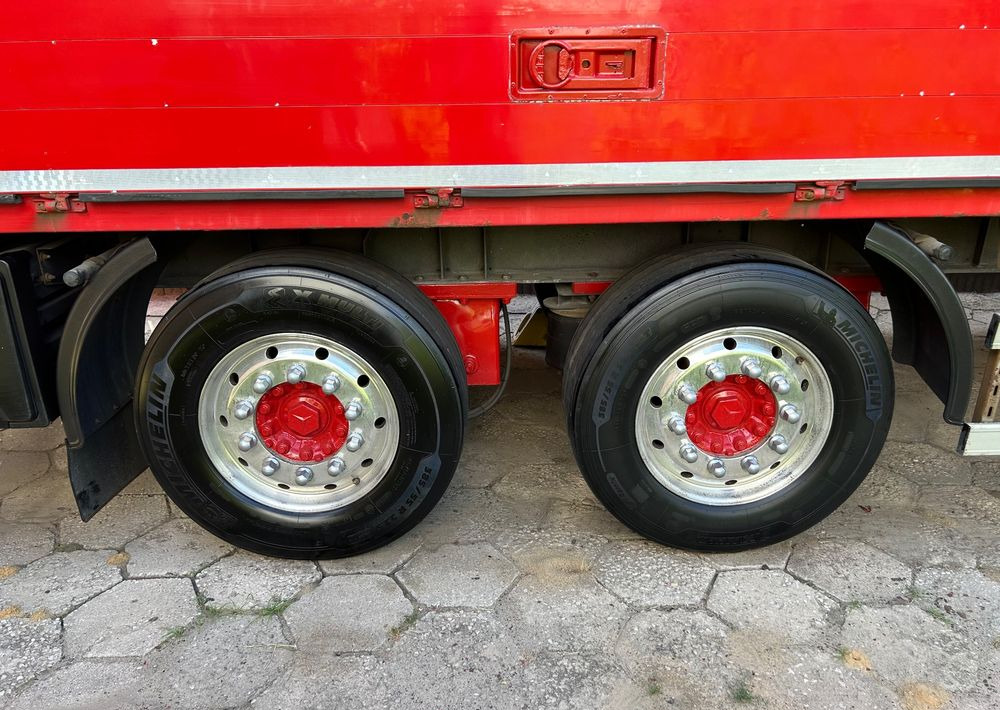 Schmitz Cargobull 7.7m OCYNK OSIE MERCEDES ALUFELGI KONTENER TANDEM NAPOJÓWKA OTWIERANY BOK DO NAPOJÓW STAN BDB - Закритий кузов причіп: фото 5 Schmitz Cargobull 7.7m OCYNK OSIE MERCEDES ALUFELGI KONTENER TANDEM NAPOJÓWKA OTWIERANY BOK DO NAPOJÓW STAN BDB - Закритий кузов причіп: фото 5