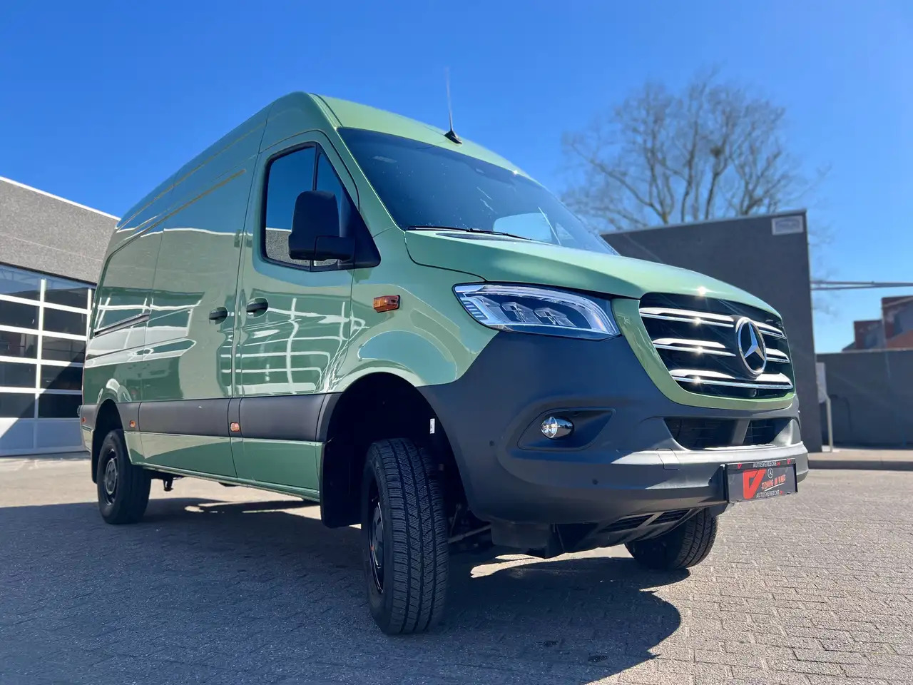 Mercedes-Benz Sprinter 319 L2H2 AWD (58.500€ex) 360CAMERA|4X4|2.8t Sle - Суцільнометалевий фургон: фото 2 Mercedes-Benz Sprinter 319 L2H2 AWD (58.500€ex) 360CAMERA|4X4|2.8t Sle - Суцільнометалевий фургон: фото 2