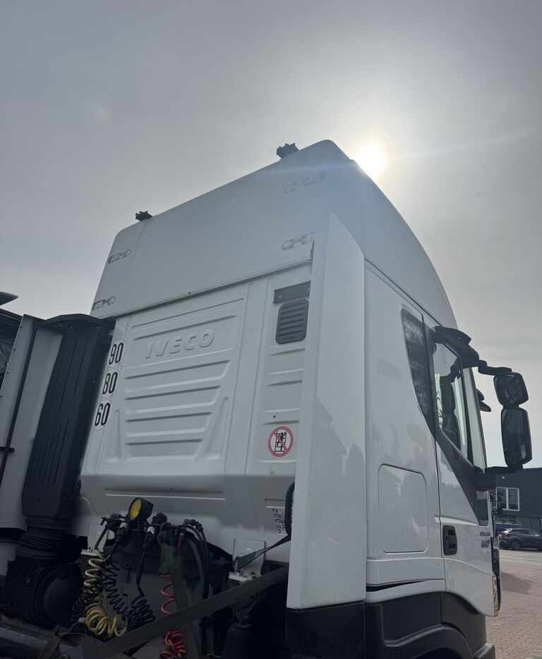 IVECO STRALIS HI-WAY E6 truck - Кабіна в категорії Вантажівки: фото 5 IVECO STRALIS HI-WAY E6 truck - Кабіна в категорії Вантажівки: фото 5