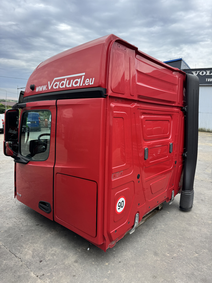 Mercedes-Benz ACTROS MP 4 2018 ROK truck - Кабіна в категорії Вантажівки: фото 4 Mercedes-Benz ACTROS MP 4 2018 ROK truck - Кабіна в категорії Вантажівки: фото 4