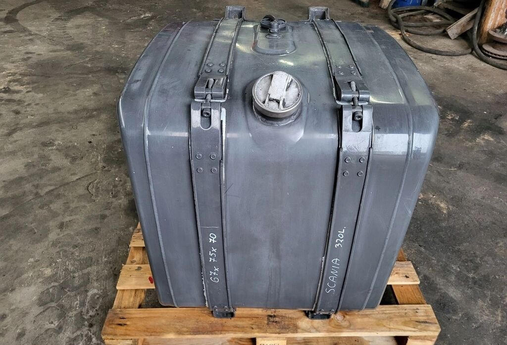 Scania 320L 1888934   Scania 320L 1888934 truck - Паливний бак в категорії Вантажівки: фото 4 Scania 320L 1888934   Scania 320L 1888934 truck - Паливний бак в категорії Вантажівки: фото 4