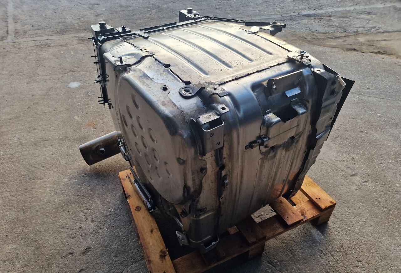 Scania Katalizator DPF R XPI Euro 6 DC13 2164453 2158333 Scania R XPI 410 Euro 6 DC13 2164453 2158333 truck - Глушник в категорії Вантажівки: фото 2 Scania Katalizator DPF R XPI Euro 6 DC13 2164453 2158333 Scania R XPI 410 Euro 6 DC13 2164453 2158333 truck - Глушник в категорії Вантажівки: фото 2