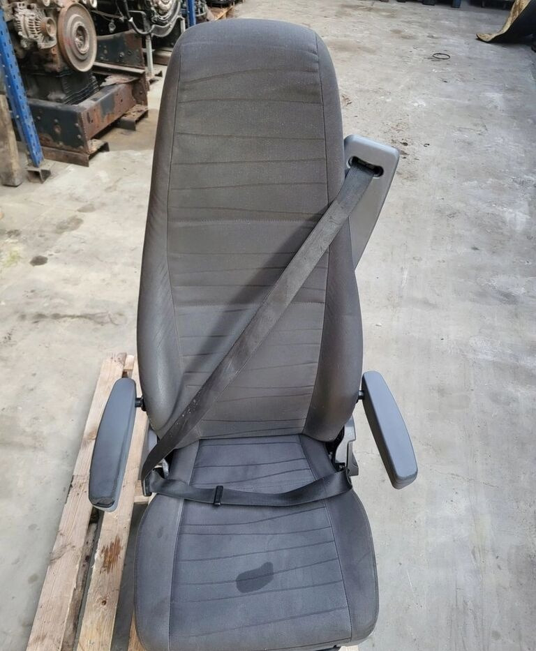 Scania R Euro 6 2189660 Scania R Euro 6 2189660 truck - Сидіння в категорії Вантажівки: фото 5 Scania R Euro 6 2189660 Scania R Euro 6 2189660 truck - Сидіння в категорії Вантажівки: фото 5