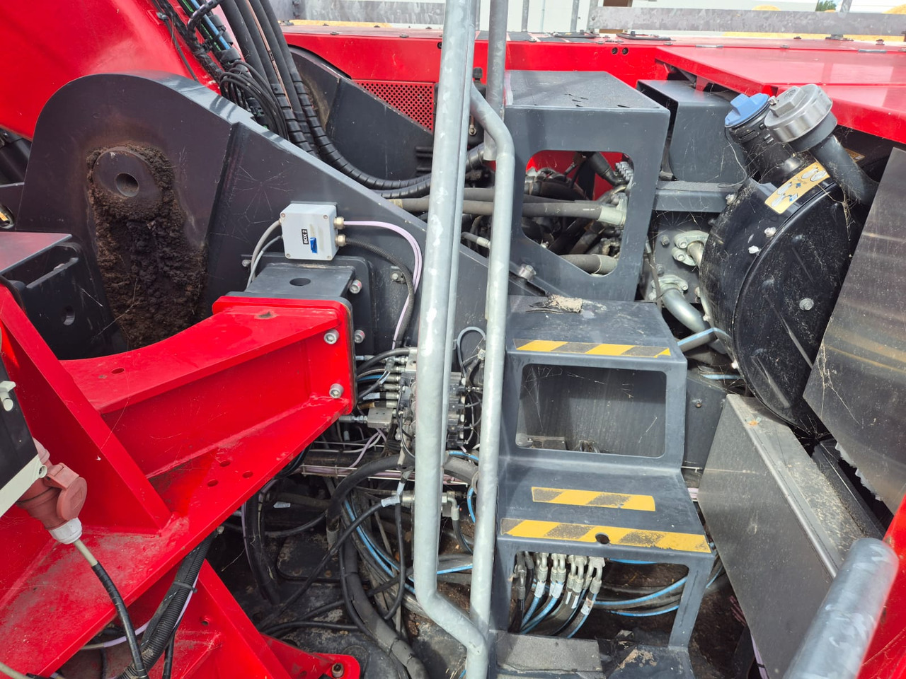 Mantsinen 90M - Портова техніка: фото 5 Mantsinen 90M - Портова техніка: фото 5