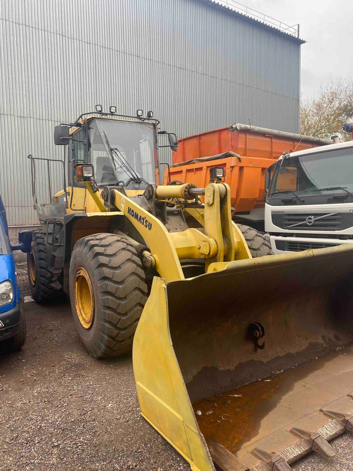 KOMATSU WA380-6 - Колісний навантажувач: фото 2 KOMATSU WA380-6 - Колісний навантажувач: фото 2