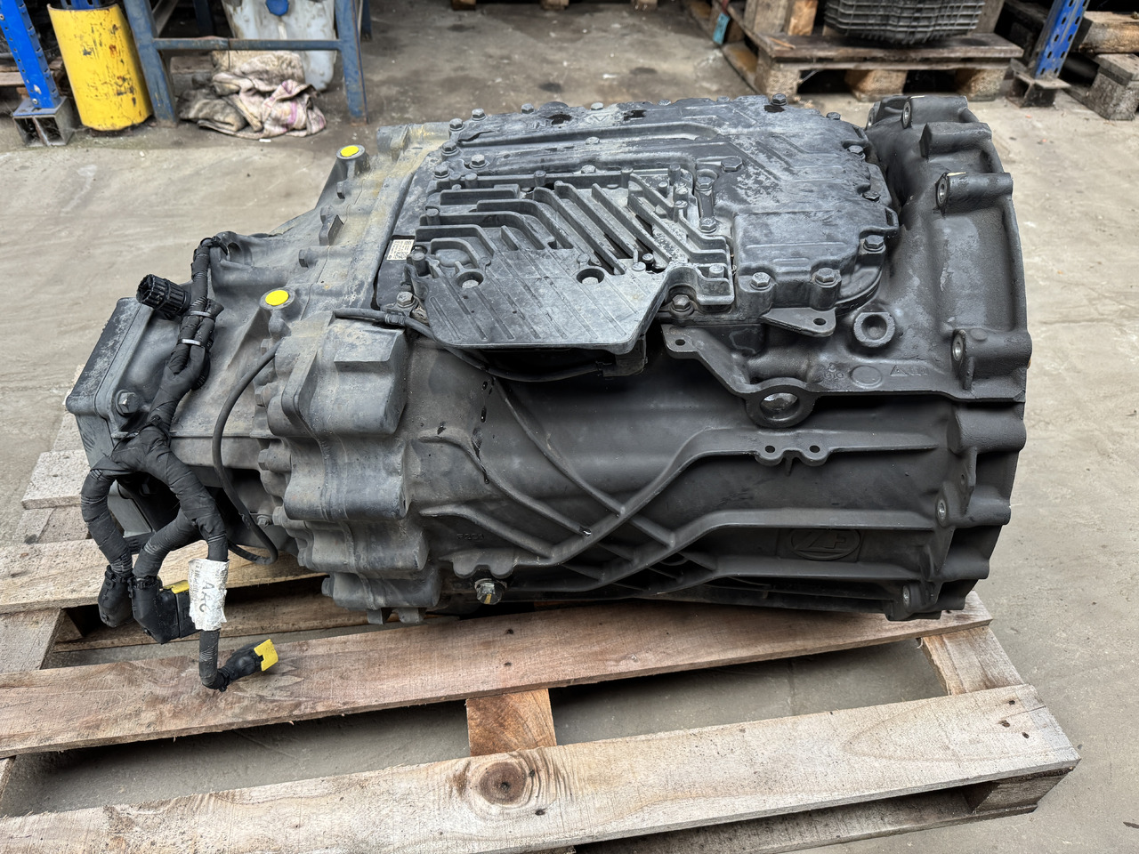 FORD F-MAX - Коробка передач: фото 4 FORD F-MAX - Коробка передач: фото 4