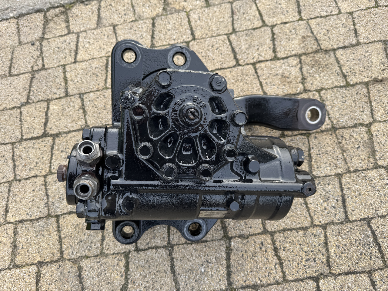 Ford F-Max 500 - Рульова колонка: фото 1 Ford F-Max 500 - Рульова колонка: фото 1