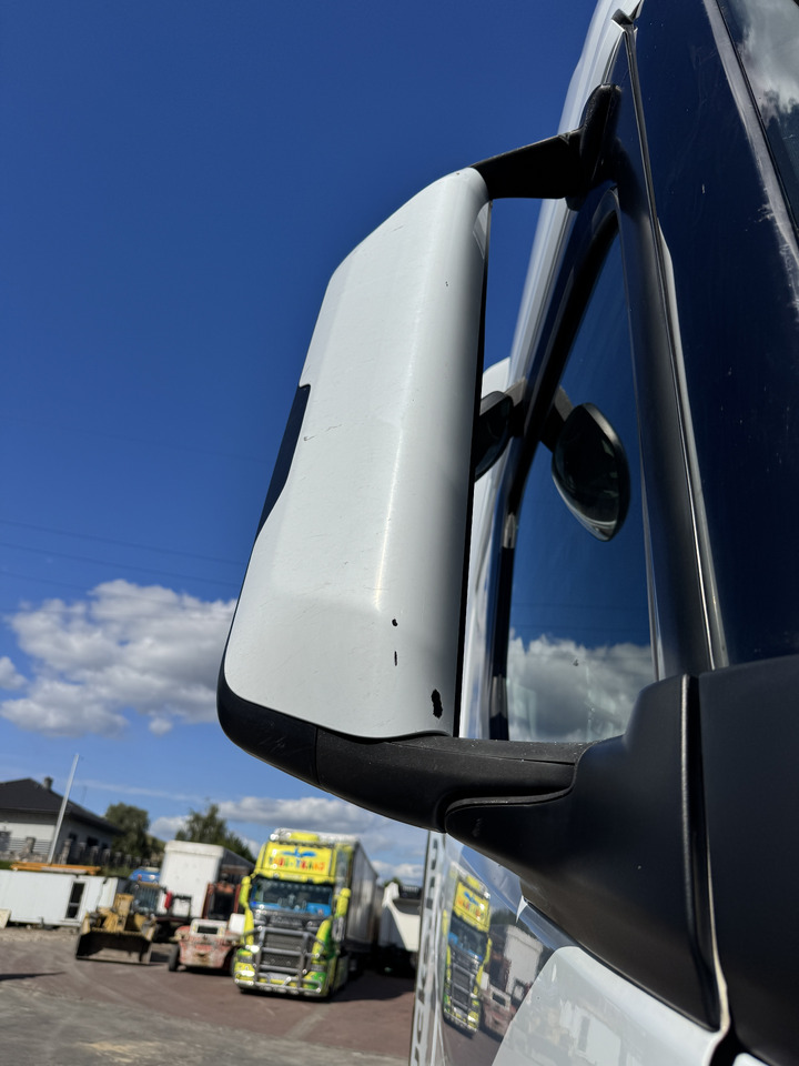 Ford F-Max - Дзеркало заднього виду: фото 2 Ford F-Max - Дзеркало заднього виду: фото 2