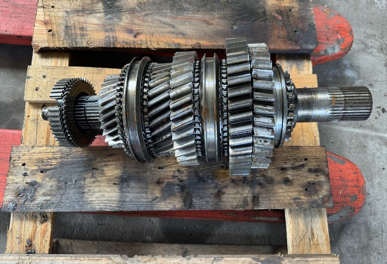 IVECO ZF 6S1000 Eurocargo Daf Man IVECO ZF 6S1000 Iveco Eurocargo Daf Man - Коробка передач та запчастини в категорії Вантажівки: фото 1 IVECO ZF 6S1000 Eurocargo Daf Man IVECO ZF 6S1000 Iveco Eurocargo Daf Man - Коробка передач та запчастини в категорії Вантажівки: фото 1