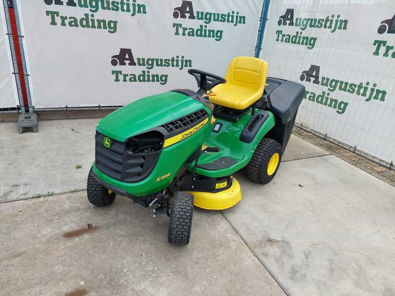 John Deere X 135R - Газонокосарка: фото 5 John Deere X 135R - Газонокосарка: фото 5