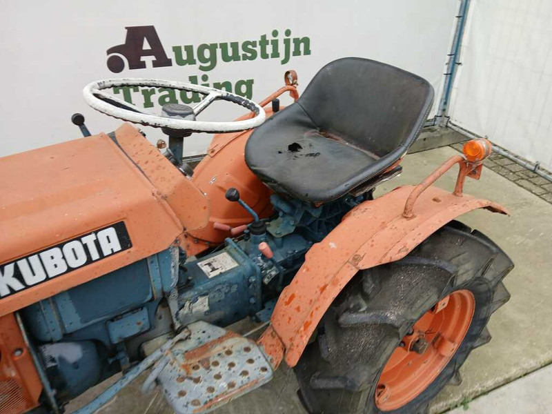 Kubota B 7001 - Мінітрактор: фото 3 Kubota B 7001 - Мінітрактор: фото 3