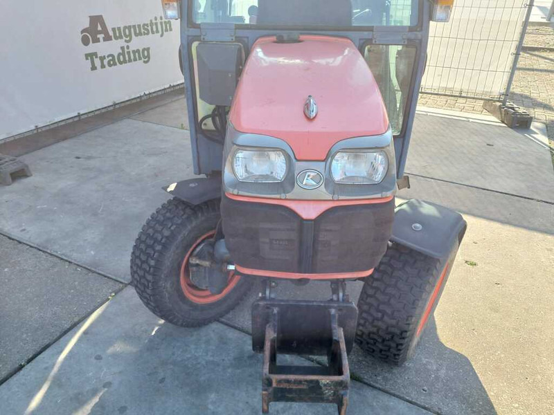 Kubota B2530 - Мінітрактор: фото 3 Kubota B2530 - Мінітрактор: фото 3