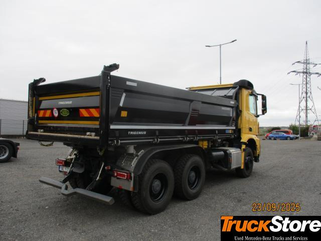 Mercedes-Benz Arocs 3351 K - Самоскид вантажівка: фото 3 Mercedes-Benz Arocs 3351 K - Самоскид вантажівка: фото 3