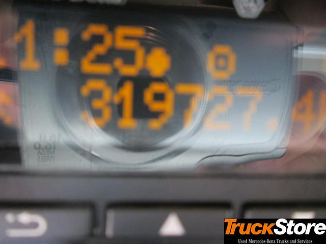 Тягач Mercedes-Benz Actros 1845 LS nRL: фото 8 Тягач Mercedes-Benz Actros 1845 LS nRL: фото 8