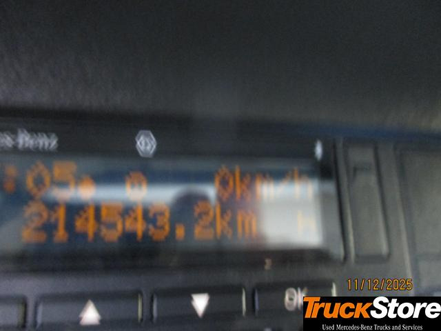 Тягач Mercedes-Benz Actros 1848 LS: фото 8 Тягач Mercedes-Benz Actros 1848 LS: фото 8