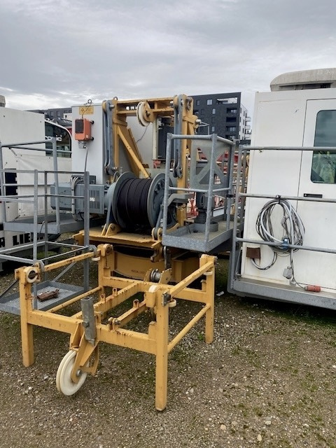 LIEBHERR 85EC-BFr.Tronic - Баштовий кран: фото 1 LIEBHERR 85EC-BFr.Tronic - Баштовий кран: фото 1