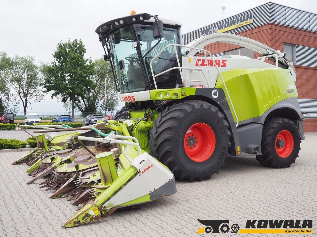 Claas Jaguar 940 4WD + Orbis 600 SD - Кормозбиральний комбайн: фото 1 Claas Jaguar 940 4WD + Orbis 600 SD - Кормозбиральний комбайн: фото 1
