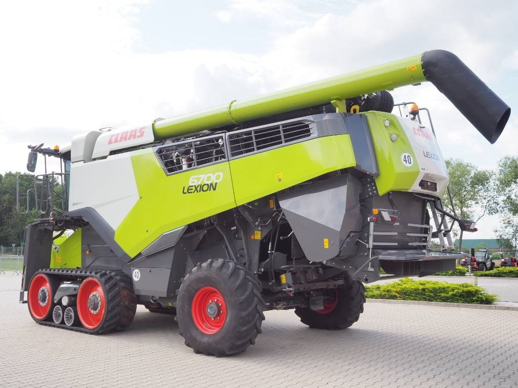 Claas Lexion 6700TT + Convio Flex 770 - Зернозбиральний комбайн: фото 2 Claas Lexion 6700TT + Convio Flex 770 - Зернозбиральний комбайн: фото 2