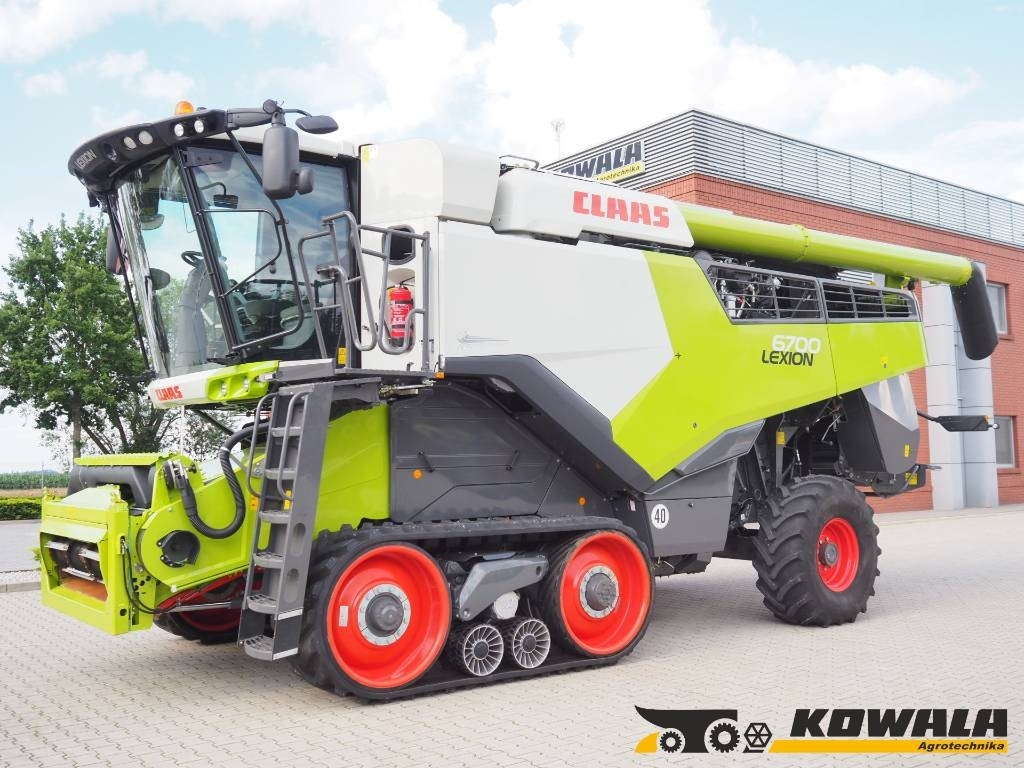 Claas Lexion 6700TT + Convio Flex 770 - Зернозбиральний комбайн: фото 1 Claas Lexion 6700TT + Convio Flex 770 - Зернозбиральний комбайн: фото 1