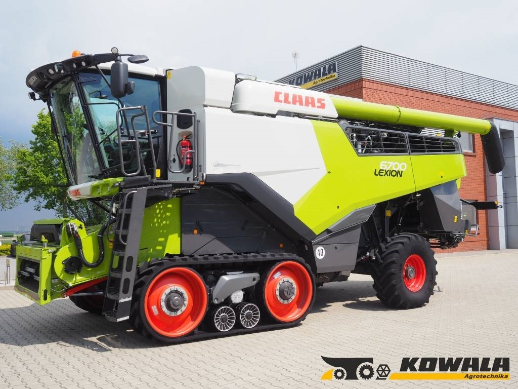 Claas Lexion 6700TT GPS + V930 - Зернозбиральний комбайн: фото 1 Claas Lexion 6700TT GPS + V930 - Зернозбиральний комбайн: фото 1