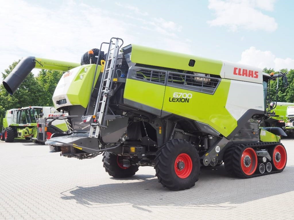 Claas Lexion 6700TT GPS + V930 - Зернозбиральний комбайн: фото 3 Claas Lexion 6700TT GPS + V930 - Зернозбиральний комбайн: фото 3