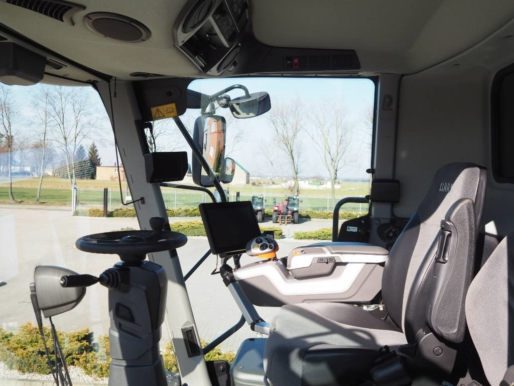 Claas Lexion 6900TT CEMOS + V930 - Зернозбиральний комбайн: фото 5 Claas Lexion 6900TT CEMOS + V930 - Зернозбиральний комбайн: фото 5