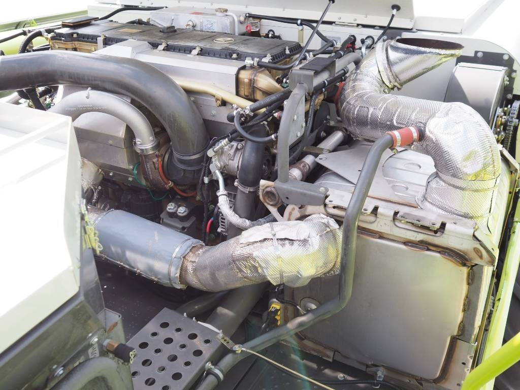 Зернозбиральний комбайн Claas Lexion 750 GPS + V770: фото 9 Зернозбиральний комбайн Claas Lexion 750 GPS + V770: фото 9