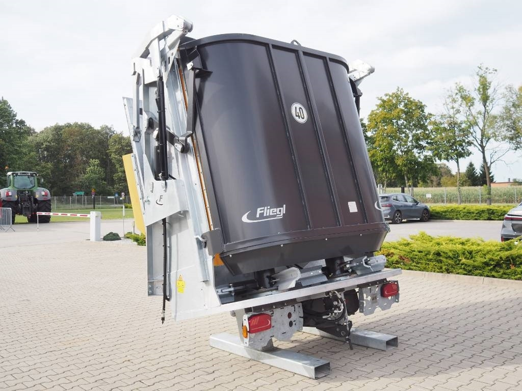 Fliegl S-2/ASW Profi - Гноєрозкидач: фото 3 Fliegl S-2/ASW Profi - Гноєрозкидач: фото 3
