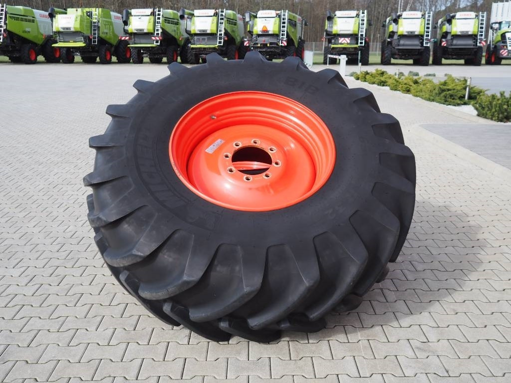 Michelin Agricultural Wheels 650/75 R32 - Claas Jaguar - Шина в категорії Сільськогосподарська техніка: фото 4 Michelin Agricultural Wheels 650/75 R32 - Claas Jaguar - Шина в категорії Сільськогосподарська техніка: фото 4
