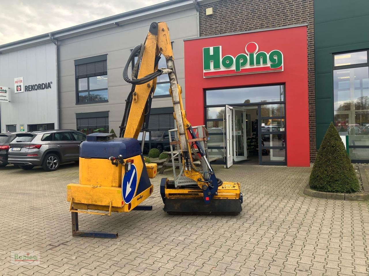 Bomford Turner - Косарка-маніпулятор: фото 1 Bomford Turner - Косарка-маніпулятор: фото 1