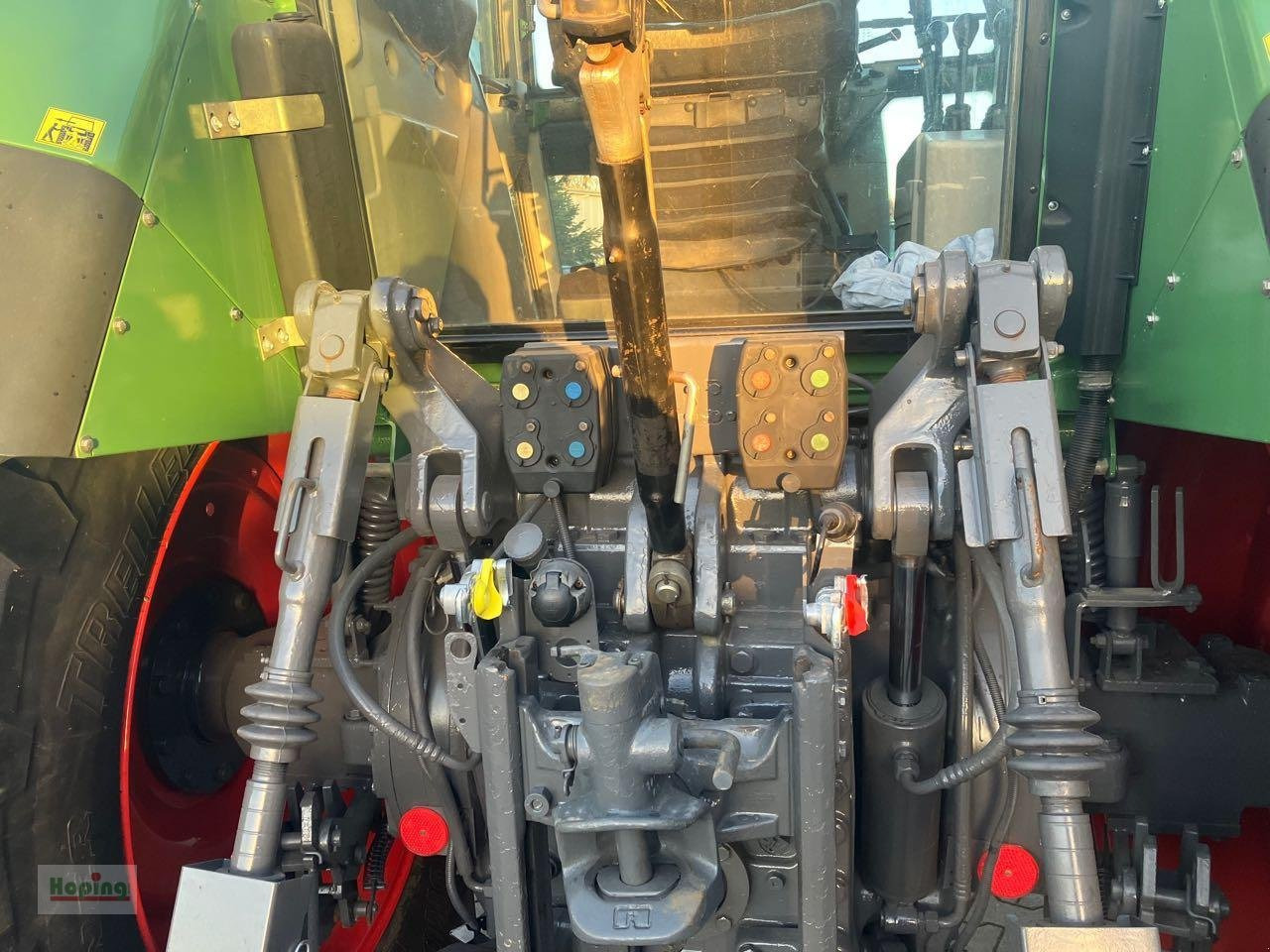 Fendt 824 - Трактор: фото 4 Fendt 824 - Трактор: фото 4