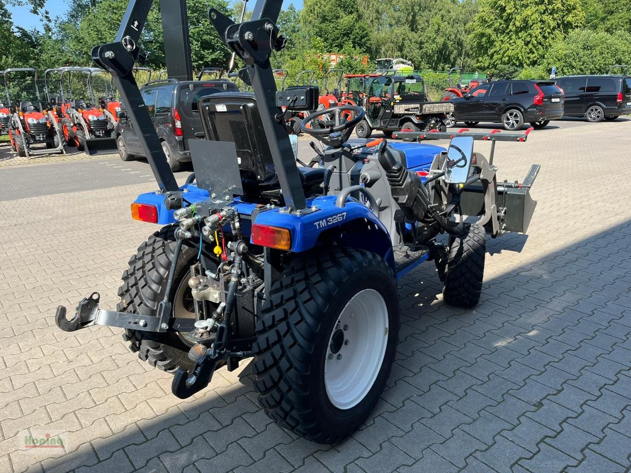 Iseki TM3267 AL - Комунальний трактор: фото 3 Iseki TM3267 AL - Комунальний трактор: фото 3