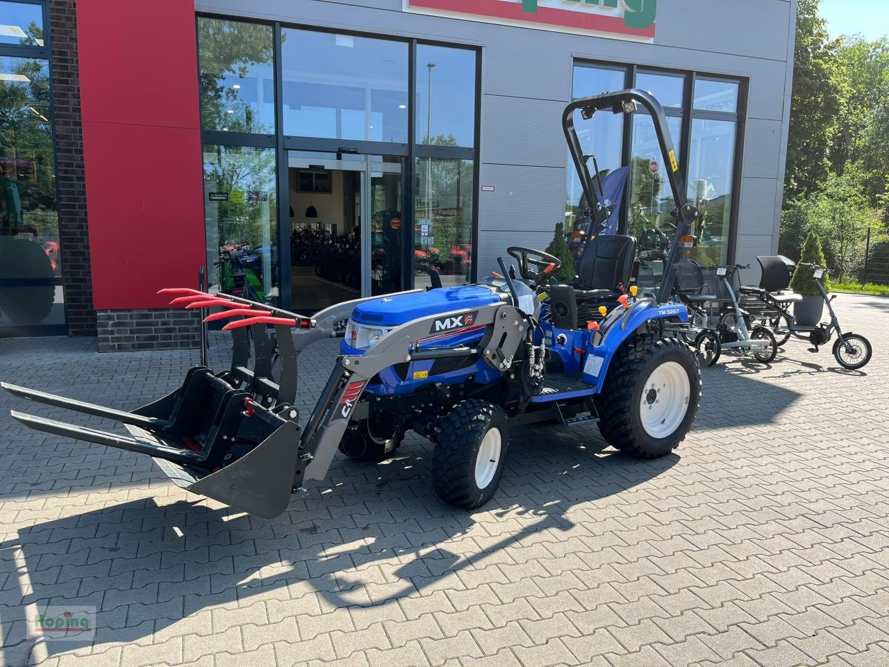 Iseki TM3267 AL - Комунальний трактор: фото 1 Iseki TM3267 AL - Комунальний трактор: фото 1