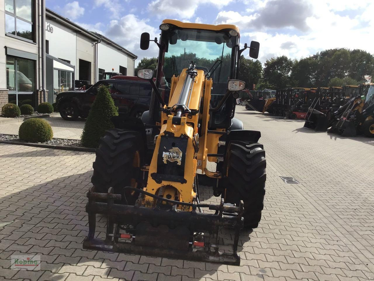 JCB TM220 - Колісний навантажувач: фото 3 JCB TM220 - Колісний навантажувач: фото 3