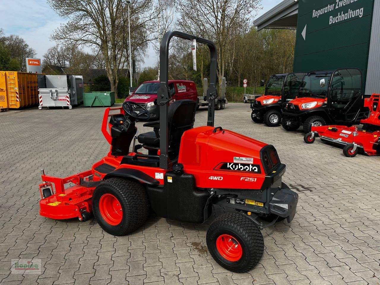 Kubota F 251 AWD - Газонокосарка: фото 3 Kubota F 251 AWD - Газонокосарка: фото 3