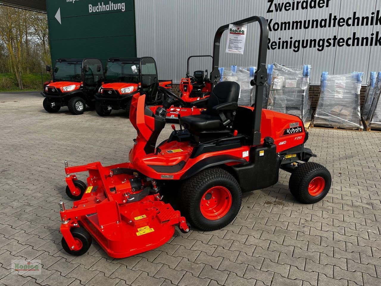 Kubota F 251 AWD - Газонокосарка: фото 2 Kubota F 251 AWD - Газонокосарка: фото 2